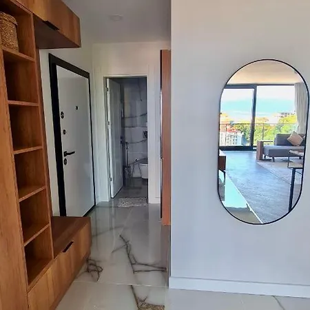 公寓 Amazing Sea & Mountain Duplex In